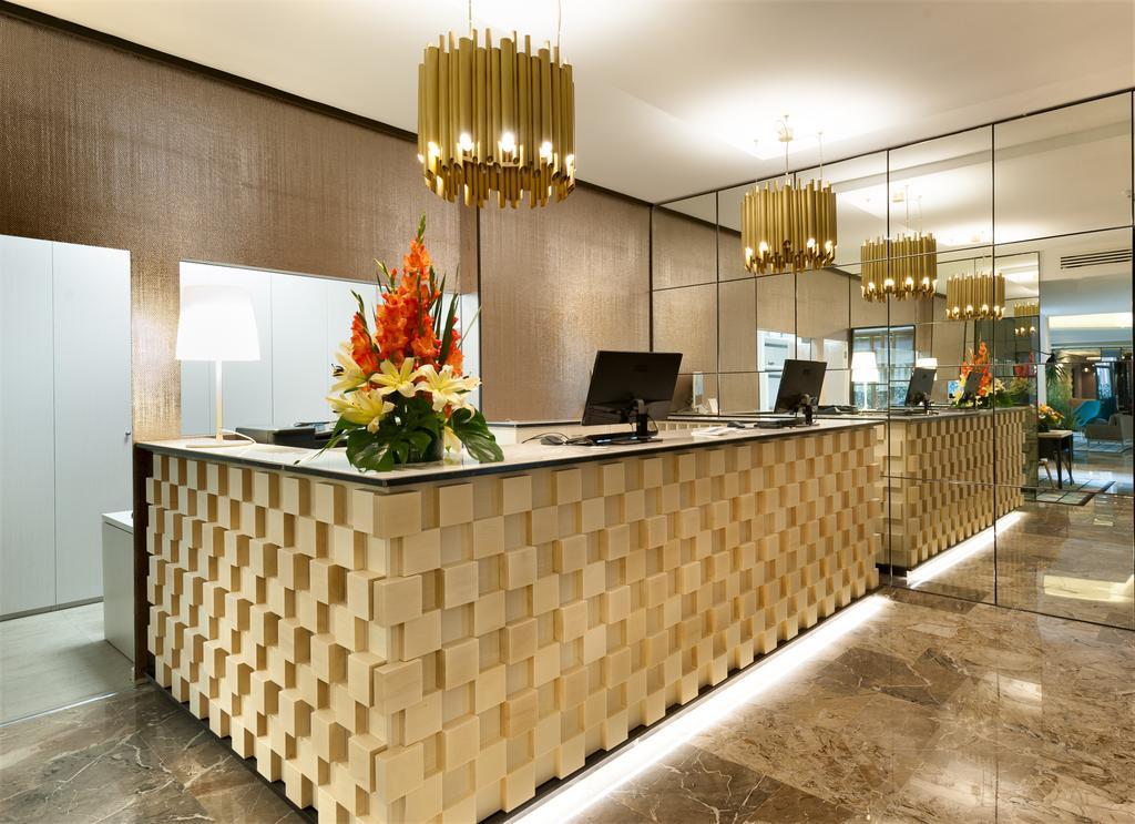 Hotel Lombardia Милан Экстерьер фото