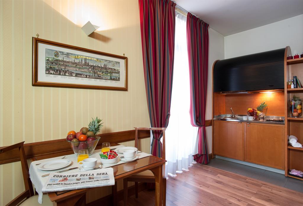 Hotel Lombardia Милан Экстерьер фото