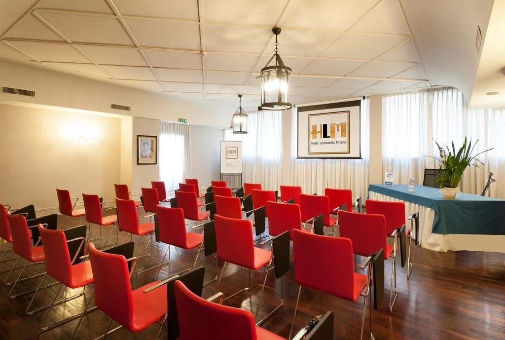 Hotel Lombardia Милан Экстерьер фото