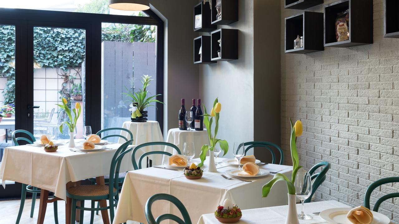Hotel Lombardia Милан Экстерьер фото